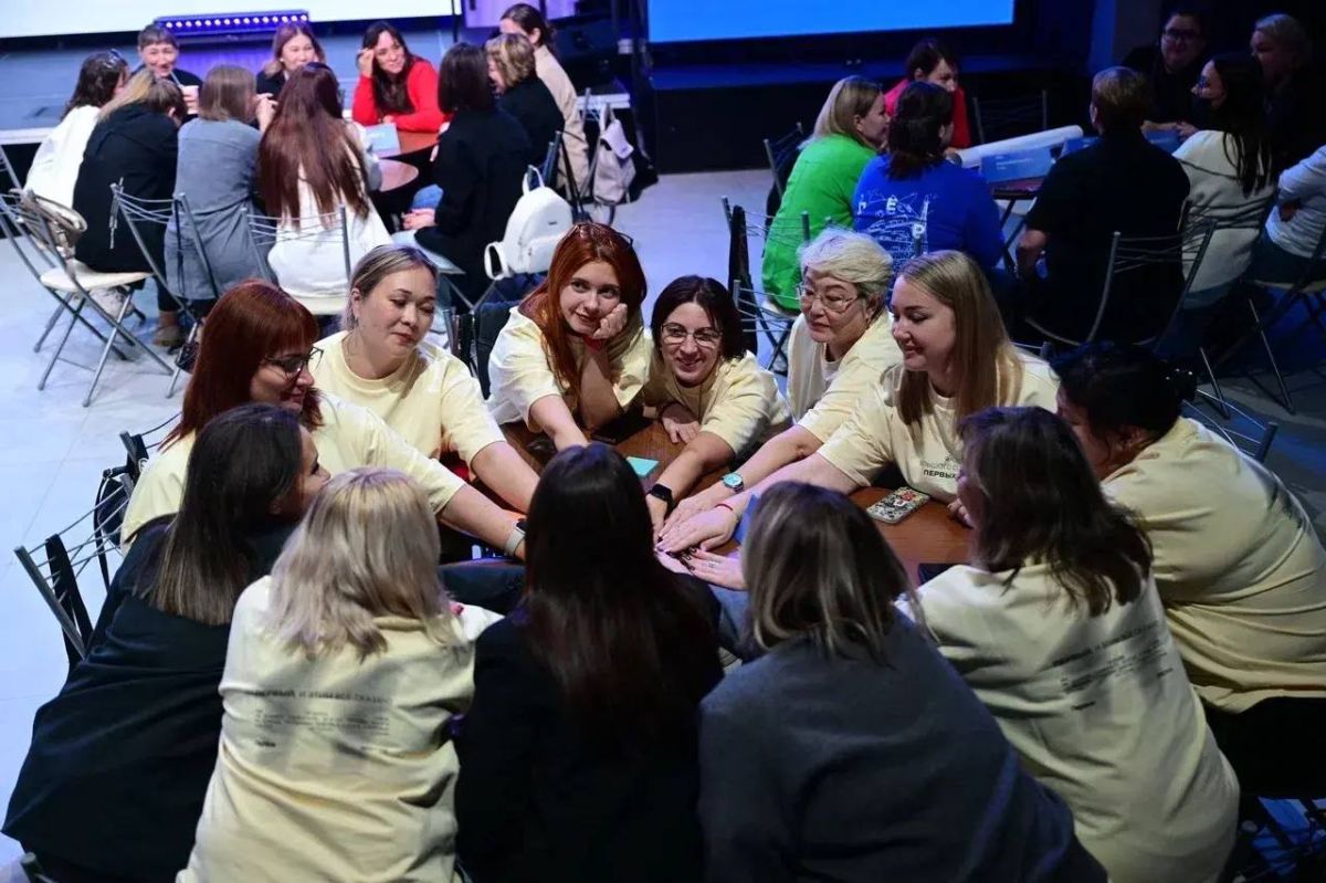 В Новом Уренгое проходит Региональный слёт наставников Движения Первых В Новом Уренгое проходит Региональный слёт наставников Движения Первых