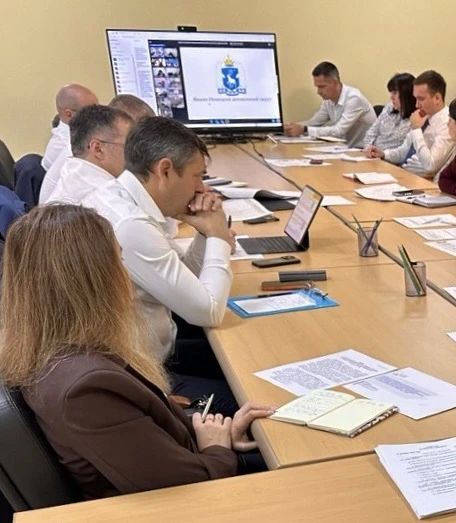 В Салехарде состоялся оперативный штаб в сфере строительства В Салехарде состоялся оперативный штаб в сфере строительства