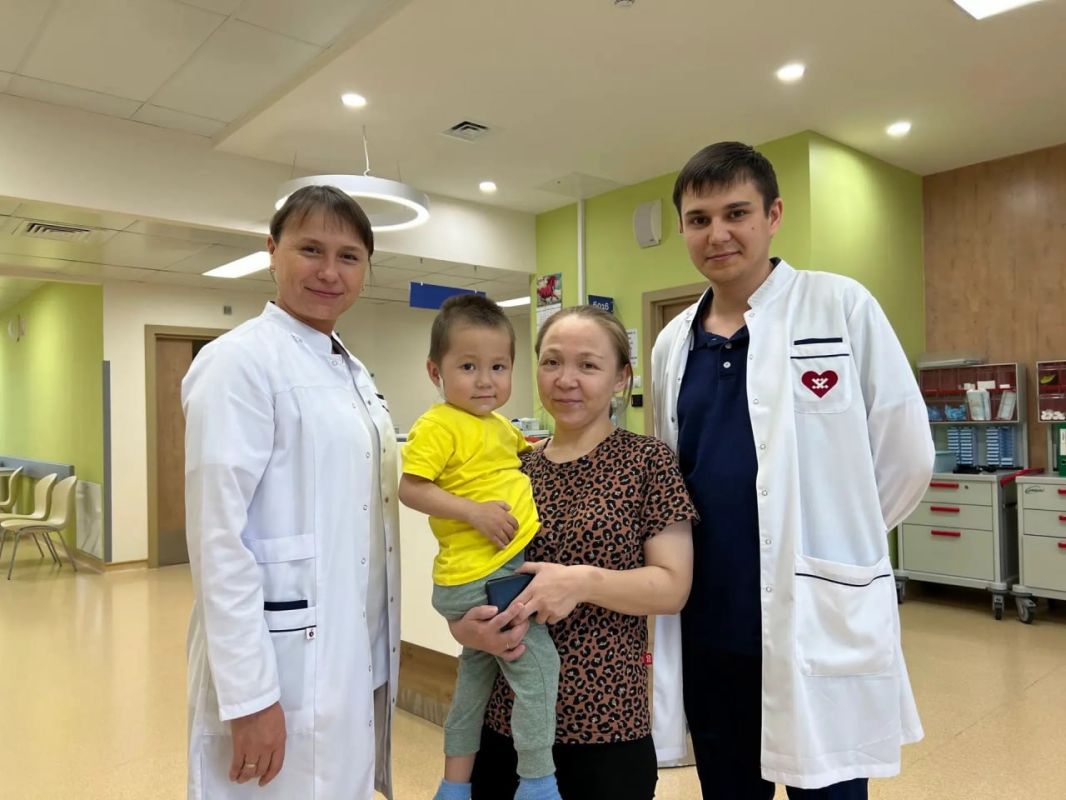 Врачи Нового Уренгоя провели сложную операцию двухлетнему ребенку