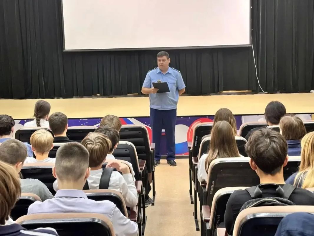 Прокуратурой Пуровского района проведен комплекс профилактических мероприятий по противодействию вовлечению молодежи в совершение преступления Прокуратурой Пуровского района проведен комплекс профилактических мероприятий по противодействию вовлечению молодежи в совершение преступления