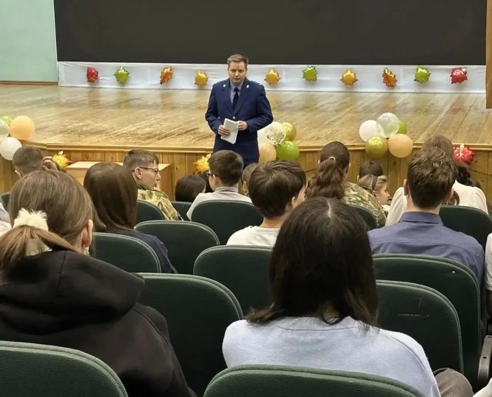Прокуратурой Пуровского района проведен комплекс профилактических мероприятий по противодействию вовлечению молодежи в совершение преступления Прокуратурой Пуровского района проведен комплекс профилактических мероприятий по противодействию вовлечению молодежи в совершение преступления