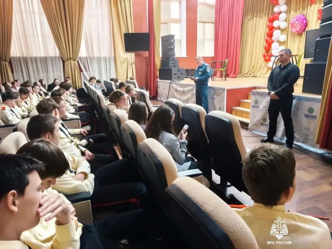 В общеобразовательных организациях города Лабытнанги прошли открытые уроки культуры безопасности В общеобразовательных организациях города Лабытнанги прошли открытые уроки культуры безопасности