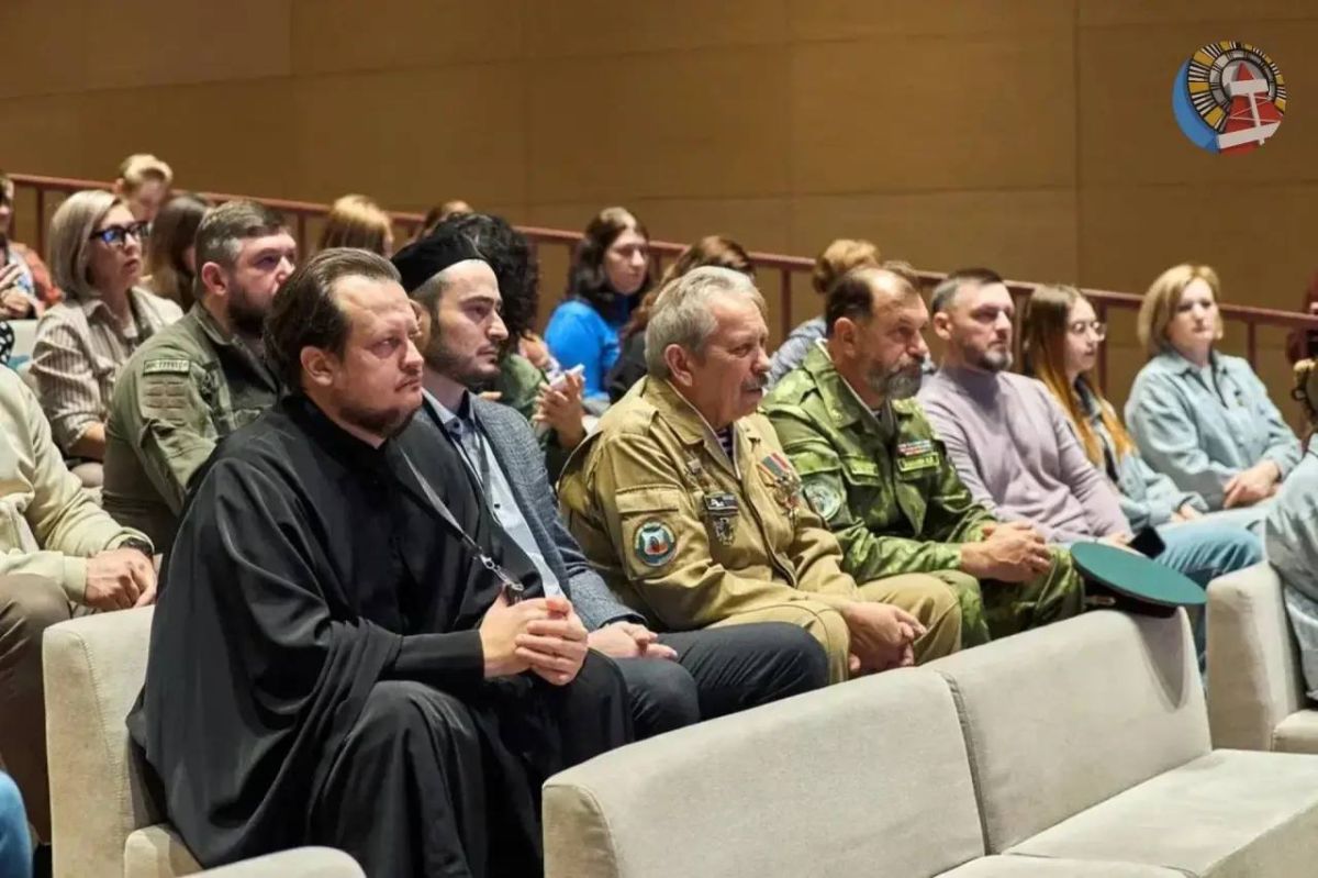 В Ноябрьске впервые прошёл межмуниципальный антитеррористический форум В Ноябрьске впервые прошёл межмуниципальный антитеррористический форум