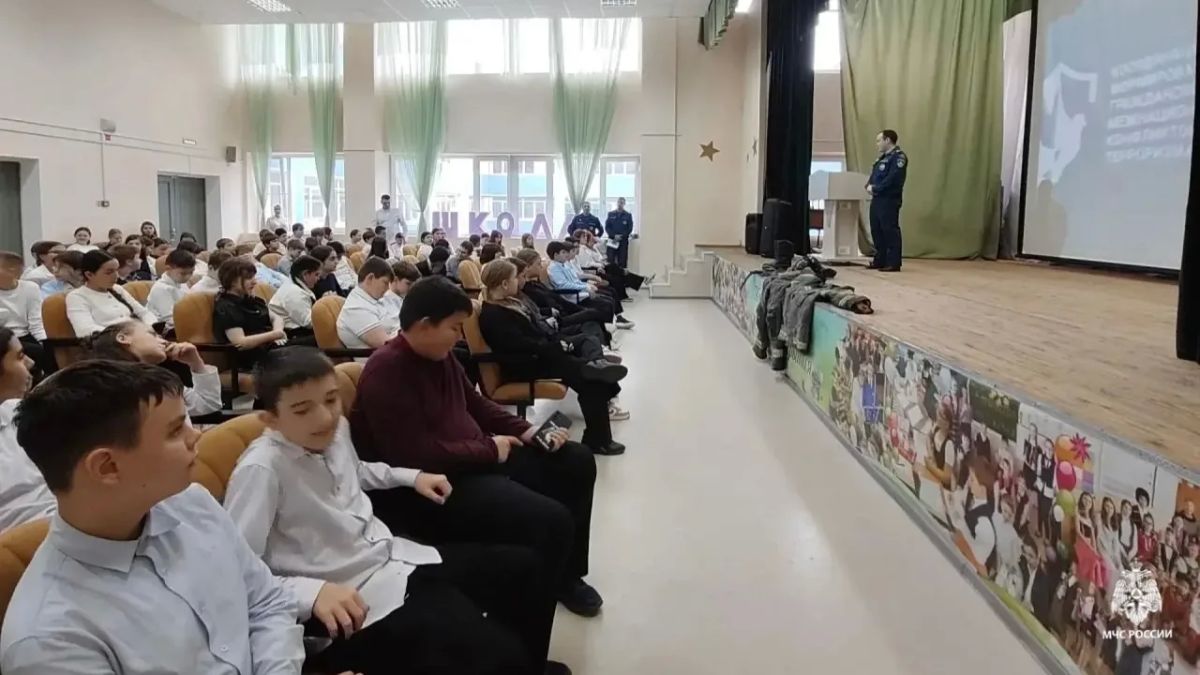 «Внимание всем!»: в образовательных учреждениях Муравленко прошли открытые уроки безопасности «Внимание всем!»: в образовательных учреждениях Муравленко прошли открытые уроки безопасности