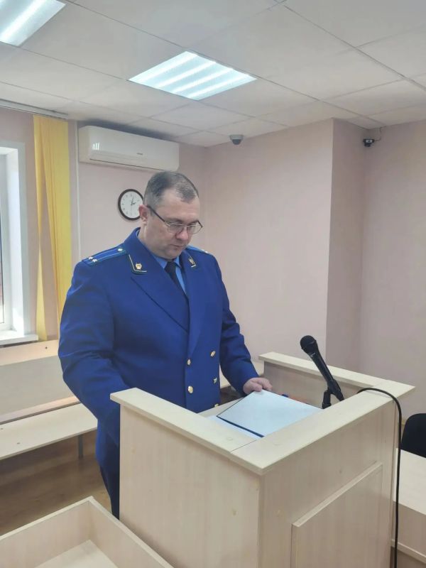 По иску прокурора Приуральского района суд обязал Фонд пенсионного и социального страхования назначить пособие многодетной матери