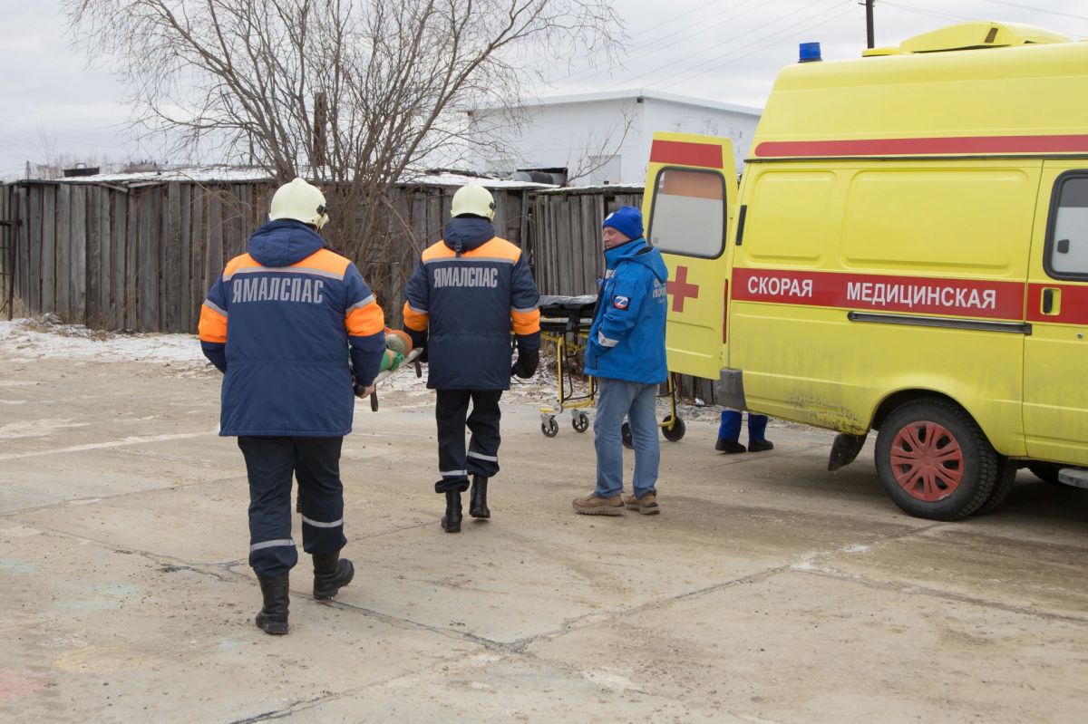 В Тарко-Сале прошли плановые учения по ликвидации разлива нефтепродуктов В Тарко-Сале прошли плановые учения по ликвидации разлива нефтепродуктов