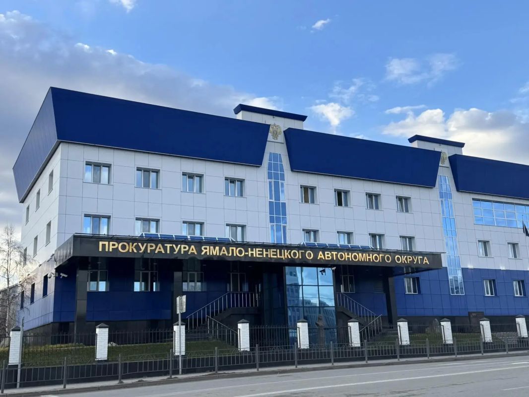 Прокуратура ЯмалоНенецкого автономного округа организовала проверку по факту гибели ребенка в результате дорожнотранспортного происшествия в Ямальском районе