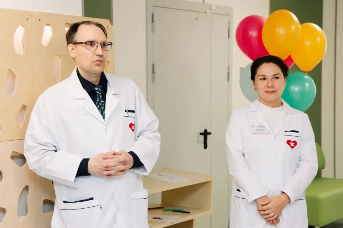 Алексей Романов: Во время Честного маршрута губернатора Дмитрия Андреевича Артюхова горожане попросили расширить центр патологии речи Алексей Романов: Во время Честного маршрута губернатора Дмитрия Андреевича Артюхова горожане попросили расширить центр патологии речи