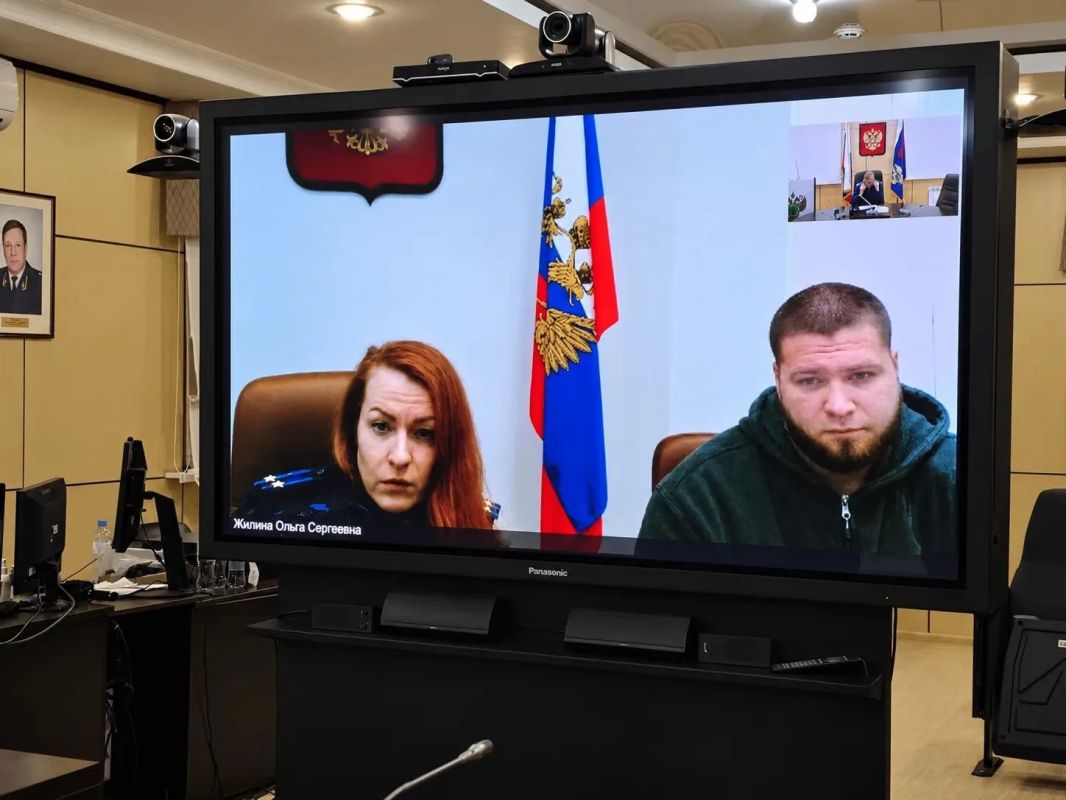 Заместитель прокурора Ямало-Ненецкого автономного округа Александр Демин провел личный прием жителей Салехарда и Муравленко Заместитель прокурора Ямало-Ненецкого автономного округа Александр Демин провел личный прием жителей Салехарда и Муравленко