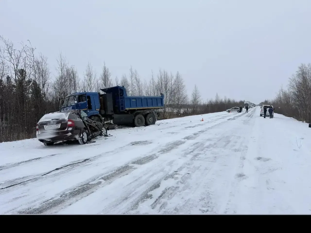 Организована проверка по факту ДТП на 970-ом км трассы Сургут-Салехард